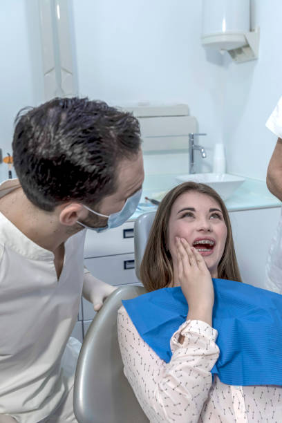 Best Urgent Tooth Repair  in Waverly, IL